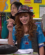 Shake_It_Up_S01E09_1080p_BTD_000926.jpg