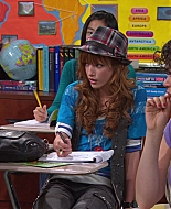 Shake_It_Up_S01E09_1080p_BTD_001040.jpg