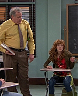 Shake_It_Up_S01E09_1080p_BTD_001223.jpg