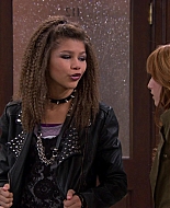 Shake_It_Up_S01E09_1080p_BTD_001520.jpg