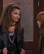 Shake_It_Up_S01E09_1080p_BTD_001521.jpg