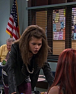 Shake_It_Up_S01E09_1080p_BTD_001535.jpg