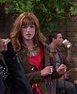 Shake_It_Up_S01E09_1080p_BTD_001693.jpg