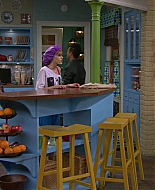 Shake_It_Up_S01E09_1080p_BTD_001941.jpg