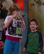 Shake_It_Up_S01E09_1080p_BTD_002045.jpg