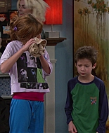 Shake_It_Up_S01E09_1080p_BTD_002060.jpg