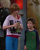 Shake_It_Up_S01E09_1080p_BTD_002064.jpg