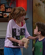 Shake_It_Up_S01E09_1080p_BTD_002085.jpg