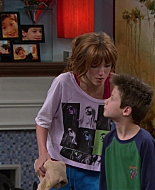 Shake_It_Up_S01E09_1080p_BTD_002090.jpg
