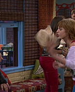 Shake_It_Up_S01E09_1080p_BTD_002106.jpg
