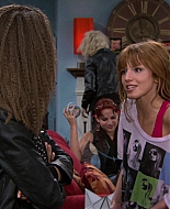 Shake_It_Up_S01E09_1080p_BTD_002120.jpg