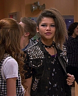 Shake_It_Up_S01E09_1080p_BTD_002270.jpg