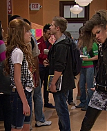 Shake_It_Up_S01E09_1080p_BTD_002278.jpg