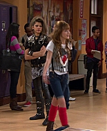 Shake_It_Up_S01E09_1080p_BTD_002295.jpg