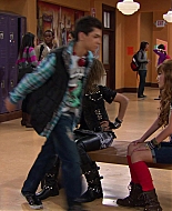 Shake_It_Up_S01E09_1080p_BTD_002428.jpg