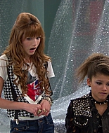 Shake_It_Up_S01E09_1080p_BTD_002745.jpg