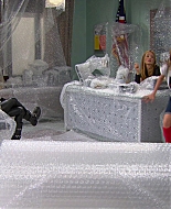 Shake_It_Up_S01E09_1080p_BTD_002939.jpg