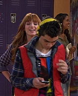 Shake_It_Up_S01E10_1080p_BTD_000674.jpg