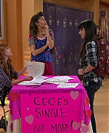 Shake_It_Up_S01E10_1080p_BTD_001178.jpg
