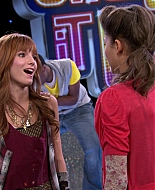 Shake_It_Up_S01E10_1080p_BTD_001835.jpg