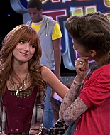 Shake_It_Up_S01E10_1080p_BTD_001869.jpg