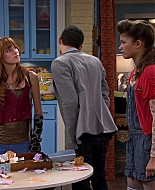 Shake_It_Up_S01E10_1080p_BTD_001983.jpg