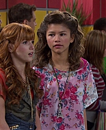 Shake_It_Up_S01E10_1080p_BTD_002407.jpg