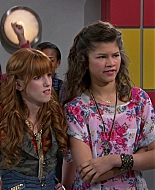 Shake_It_Up_S01E10_1080p_BTD_002757.jpg
