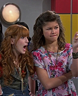 Shake_It_Up_S01E10_1080p_BTD_002766.jpg