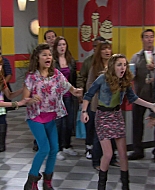 Shake_It_Up_S01E10_1080p_BTD_002816.jpg