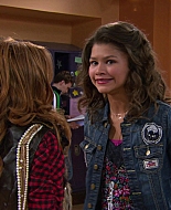 Shake_It_Up_S01E11_1080p_BTD_000674.jpg