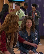Shake_It_Up_S01E11_1080p_BTD_000714.jpg