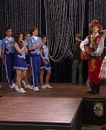 Shake_It_Up_S01E11_1080p_BTD_001069.jpg