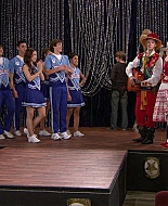Shake_It_Up_S01E11_1080p_BTD_001070.jpg