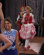 Shake_It_Up_S01E11_1080p_BTD_001116.jpg