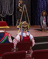 Shake_It_Up_S01E11_1080p_BTD_001158.jpg