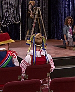 Shake_It_Up_S01E11_1080p_BTD_001159.jpg