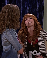 Shake_It_Up_S01E11_1080p_BTD_001173.jpg