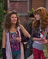 Shake_It_Up_S01E11_1080p_BTD_001643.jpg