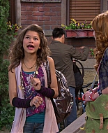 Shake_It_Up_S01E11_1080p_BTD_001653.jpg