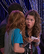 Shake_It_Up_S01E11_1080p_BTD_002941.jpg