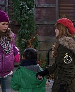 Shake_It_Up_S01E12_1080p_BTD_000065.jpg