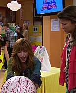 Shake_It_Up_S01E12_1080p_BTD_000653.jpg