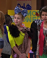 Shake_It_Up_S01E12_1080p_BTD_000742.jpg