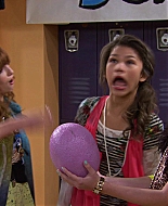 Shake_It_Up_S01E12_1080p_BTD_000844.jpg