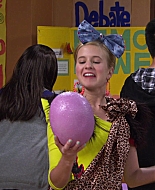 Shake_It_Up_S01E12_1080p_BTD_000850.jpg