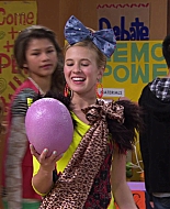 Shake_It_Up_S01E12_1080p_BTD_000852.jpg