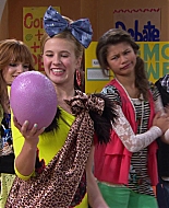 Shake_It_Up_S01E12_1080p_BTD_000854.jpg