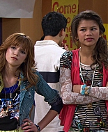 Shake_It_Up_S01E12_1080p_BTD_000899.jpg