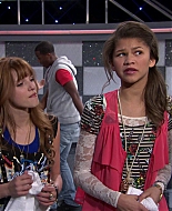 Shake_It_Up_S01E12_1080p_BTD_001710.jpg